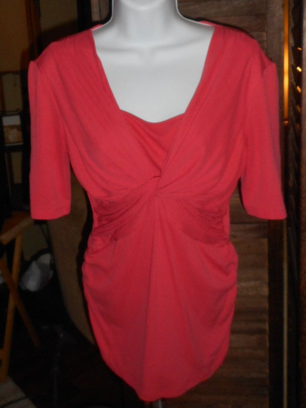 Lafayette 148 New York coral silk top, small
